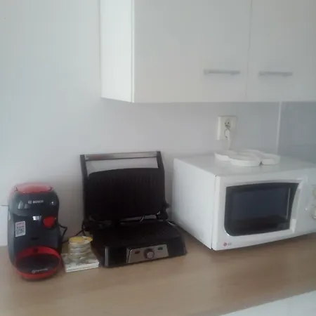 Apartment Servallhost- Duplex Proche Centre Parking Et Fibre Inclus