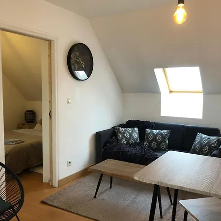Servallhost- Duplex Proche Centre Parking Et Fibre Inclus Apartment Beauvais