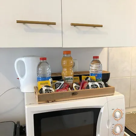 Servallhost- Duplex Proche Centre Parking Et Fibre Inclus Beauvais